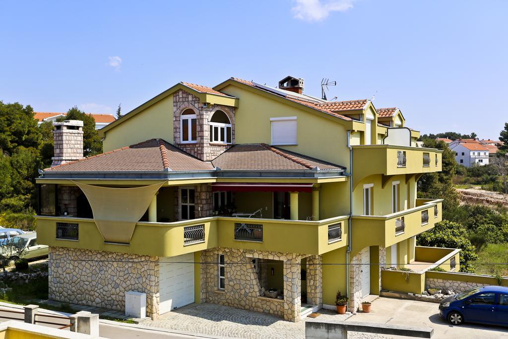 Apartments Mirjana Zadar Oda fotoğraf