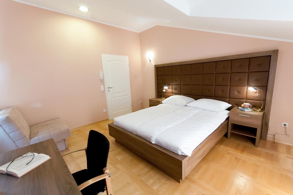 Apartments Mirjana Zadar Oda fotoğraf